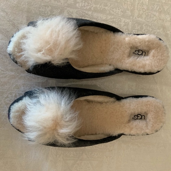 ugg yvett slippers